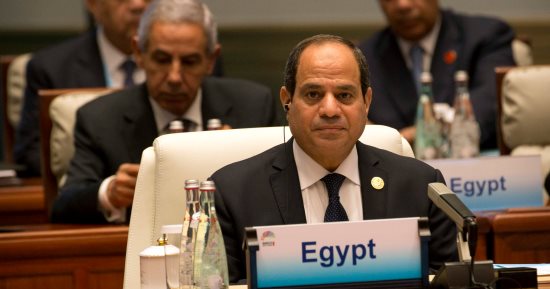 الرئيس السيسي يغادر الصين متوجها إلى فيتنام بعد مشاركته فى قمة "البريكس"