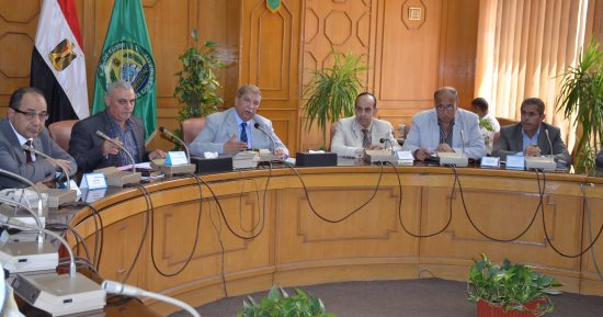 محافظ الإسماعيلية : تنفيذ 1020 مشروعا للشباب بإجمالي 62 مليون و614 ألف جنيها