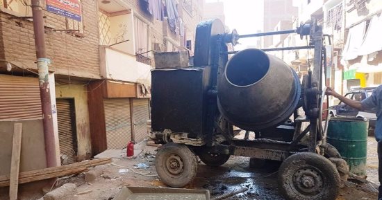 بالصور.. إزالة 16 قيراط تعد ووقف بناء عقار مخالف بسوهاج
