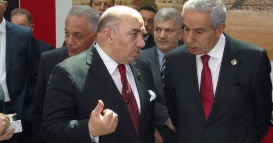 لقاءات ثنائية مع كبرى الشركات الصينية للترويج الاستثمار بقناة السويس