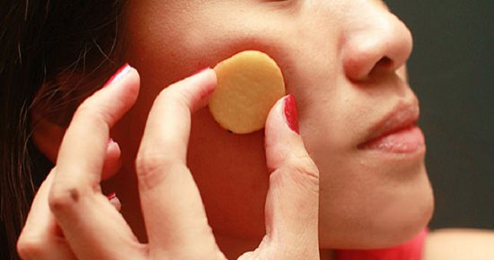 إزاى تتخلصى من الحبوب فى وشك بمواد طبيعية من المطبخ