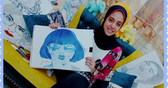 "رسامة الفرحة" تشارك "صحافة المواطن" لوحات بألوان إكريليك