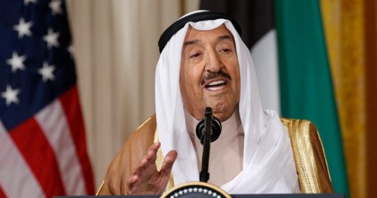 أمير الكويت يؤكد للعبادى: استعداد بلاده لمساعدة العراق خلال الفترة المقبلة