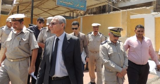 مدير أمن المنيا يتفقد مراكز شرطية وإدارة قوات الأمن