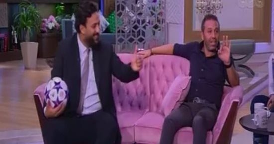 ميدو ينشر صورة على إنستجرام بصحبة حازم إمام ويعلق: مع الإمبراطور