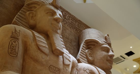بالصور.. كل ما تحب معرفته عن المعرض الثقافى المصرى بالصين