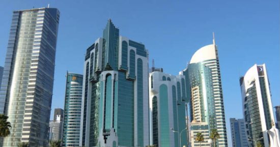 شركات كبرى تخفض عدد مكاتبها والإشغالات تقترب من الصفر فى قطر