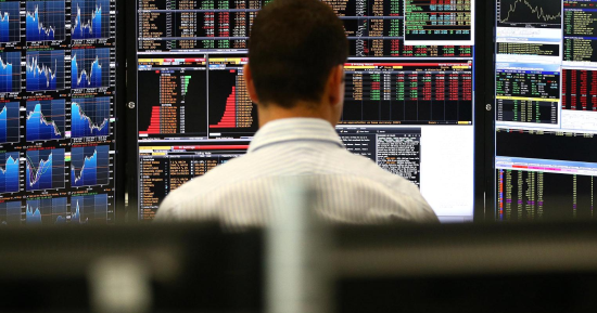 أسهم أوروبا تقلص مكاسبها بعد تعليقات متشائمة من دراجى