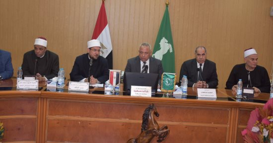 وزير الأوقاف من الشرقية: الجماعات الإرهابية استخدمت الزوايا لتجنيد الأطفال 