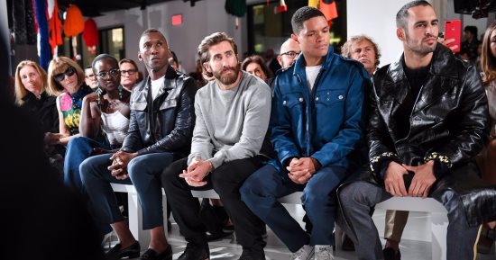 بالصور.. تعرف على أهم نجوم الصف الأول بعروض أزياء New York fashion week