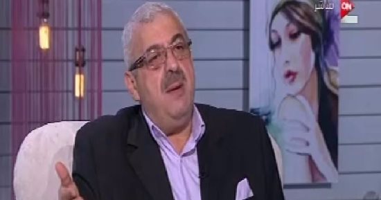 الدكتور مجدى نزيه لـ"ست الحسن": استخدام ورق الزبدة لحفظ الطعام يمنع التلوث