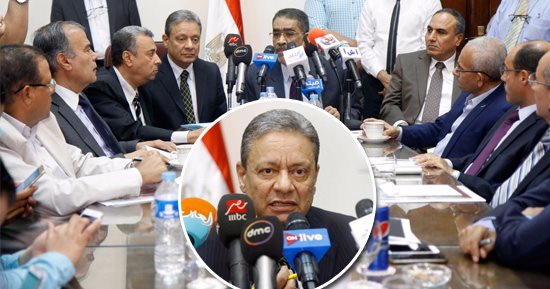 الهيئة الوطنية للصحافة تواجه تقرير هيومان رايتس المشبوه.. كرم جبر : المنظمة تروج لأفكار الجماعة الإرهابية وتقاريرها مزيفة ومنظمات حقوقية زودتها بمعلومات مضللة.. نقيب الصحفيين: لا يوجد أى صحفى مسجون بقضايا نشر 