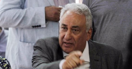 سامح عاشور يطالب "المحامين" بتقديم ببلاغ للنائب العام بشأن محامى قنا