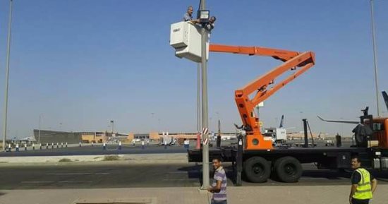 زيادة الإنارة أمام مبنى الرحلات الموسمية تزامنا مع عودة الحجاج