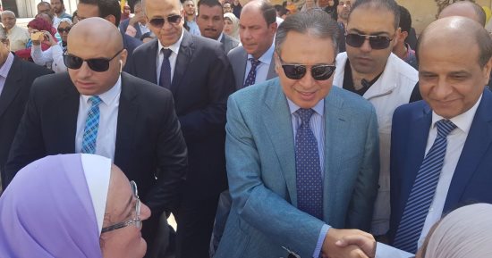 بالصور.. وصول وزير الصحة لافتتاح مستشفى أبو المنجا بشبرا الخيمة بعد تطويرها
