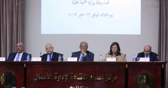 بالصور.. بدء المؤتمر الأول لمكافحة الفساد بحضور وزراء العدل والتنمية المحلية والتخطيط 