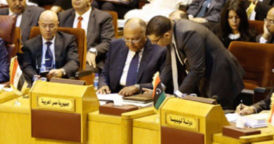 بالصور.. وصول سامح شكرى ووزير خارجية اليابان إلى جامعة الدول العربية