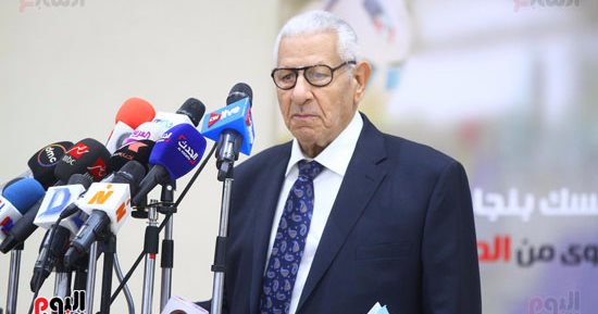 صور.. ننشر نبذة عن أشهر من ضمتهم قائمة الـ50 ممن يحق لهم الإفتاء بالإعلام 