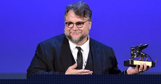 جوائز فى حياة صاحب الأسد الذهبى المخرج المكسيكى جييرمو ديل تورو