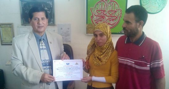 بالصور.. مجلس العالم الإسلامى للإعاقة يكرم "سارة" ووكيل تعليم كفر الشيخ يستقبلها