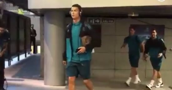 بالفيديو..  وصول نجوم ريال مدريد إلى "سانتياجو برنابيو" لمواجهة أبويل