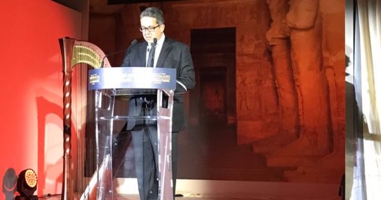 بالصور.. وزير الآثار يشارك باحتفالية مرور 200 سنة على اكتشاف معبد أبو سمبل بباريس