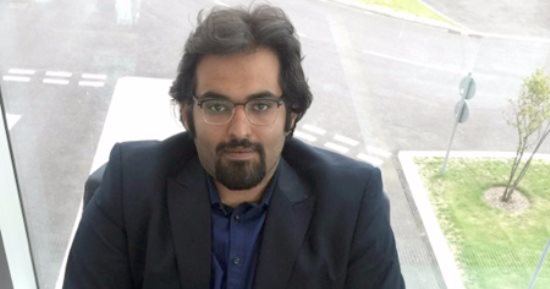 معارض قطرى يدعو للتظاهر ضد زيارة تميم السرية للندن ووقف تنفيذ أجندته الخبيثة