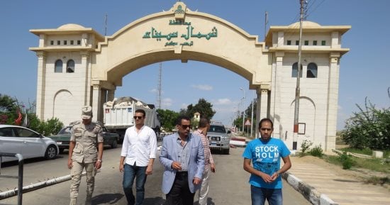 بالصور.. مدير أمن الإسماعيلية يتفقد نقاط التفتيش الأمنية شرق قناة السويس