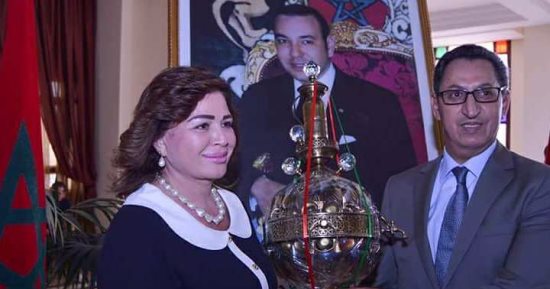 بالصور.. استقبال حافل لإلهام شاهين فى المغرب بعد عرض "يوم للستات"