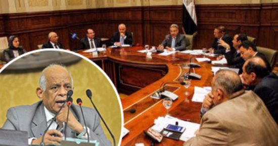 الحكومة تعد قانون لتنظيم مهنة منادى السيارات "السياس"..وتؤكد: مشروع تنظيم المواقف كمرفق عام غير دستورى..و"محلية البرلمان" تلجأ لـ"عبد العال"وخبراء للتأكد من مدى الدستورية..وتطلب حصر المواقف العشوائية بالمحافظات