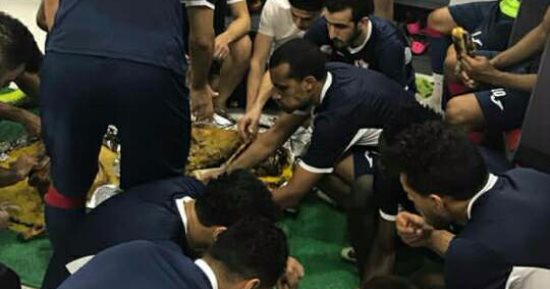شاهد.. "وليمة" فى الزمالك استعدادا للداخلية بتنظيم إمام وقمر