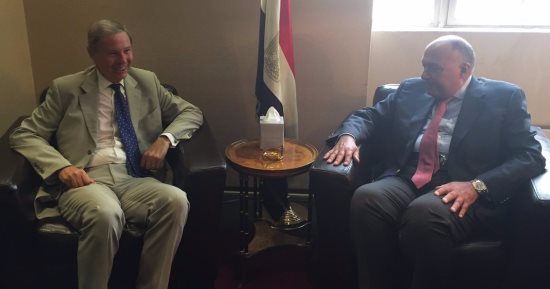 سامح شكرى يلتقى رئيس مجموعة الأزمات الدولية لبحث سبل مكافحة الإرهاب