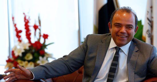 مبيعات المصريين تدفع البورصة لمواصلة تراجعها بمنتصف التعاملات