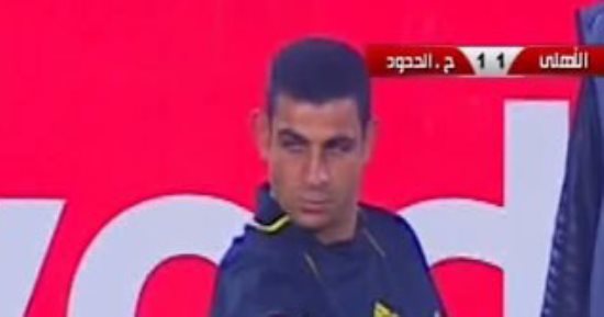 المساعد الدولى ضياء السكران يعلن اعتزاله التحكيم