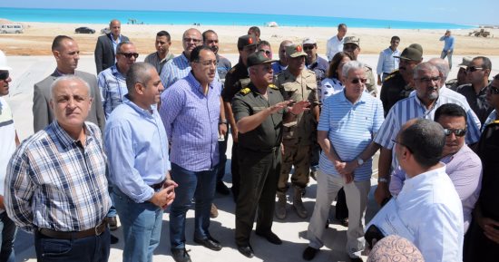 وزير الإسكان وكامل الوزير يتابعان تجهيز احتفالية75 عاماً على معركة العلمين