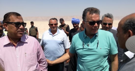 بالصور.. وزير النقل لـ"اليوم السابع" عن السكة الحديد: أزمة أرهقتنى شخصيا ونسعى لحلها بتحويل النظام الميكانيكى.. تعاقدنا على 100 جرار جديد وصيانة 81 آخرين.. وأهم شىء الوصول لمعدلات السلامة والأمان