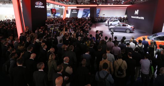 هيونداى تكشف عن محرك متطور فى "فرانكفورت للسيارات" وتعرض أيونك فى معرض أوتوماك فورميلا 2017   