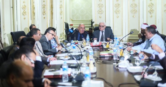 "دينية البرلمان" تطالب المجتمع الدولى بالتدخل لحل أزمة مسلمى الروهينجا