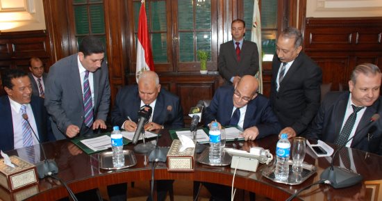 بروتوكول تعاون بين الزراعة ومحافظة الوادى الجديد بمجالات التنمية الزراعية