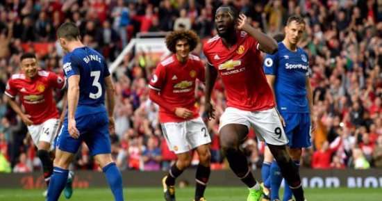 ملخص وأهداف فوز مانشستر يونايتد على إيفرتون 4-0 بالدورى الإنجليزي