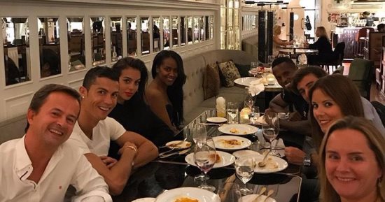 أخبار كريستيانو رونالدو اليوم عن علاقة نجم ريال مدريد القوية بأصدقائه
