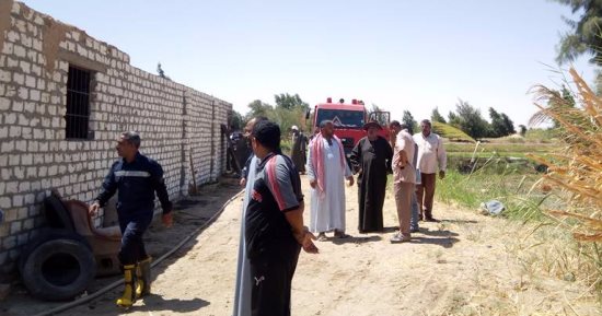 بالصور.. نفوق عدد من رؤوس الماشية فى حريق حظيرة بالوادى الجديد