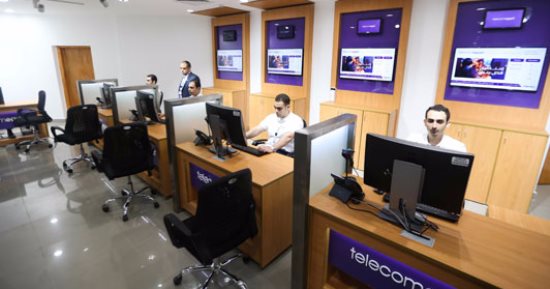 بالصور.. رئيس المصرية للاتصالات: استثمرنا 7 مليارات جنيه لتحديث الشبكة فى 2017
