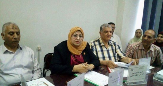 بالصور .. وكيل وزارة الصحة تناقش احتياجات المنشآت الصحية مع مديرى المستشفيات