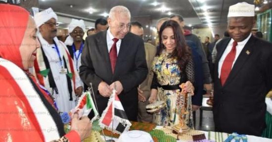 هيئة قصور الثقافة تشارك بالدورة الرابعة لمهرجان طيبة الدولى للفنون بأسوان