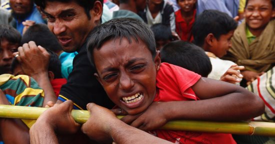 مفوضية اللاجئين: 11 ألفا من لاجئى الروهينجا عبروا الحدود أمس إلى بنجلاديش 