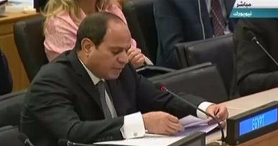 الرئيس السيسى يهنىء أوغندا بعيد الاستقلال