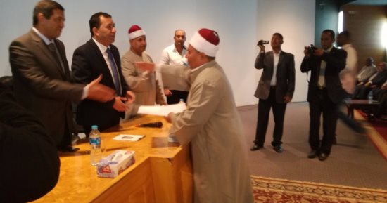بالصور.. الأقصر تحتفل بالعام الهجرى وتكرم الأئمة وحفظة القرآن الكريم