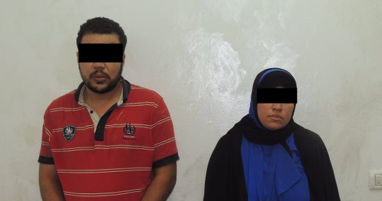 ربة منزل تستعين بعشيقها لقتل زوجها وإلقاء جثته فى طريق العين السخنة