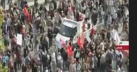 مظاهرات جديدة فى باريس احتجاجا على إصلاحات بقانون العمل